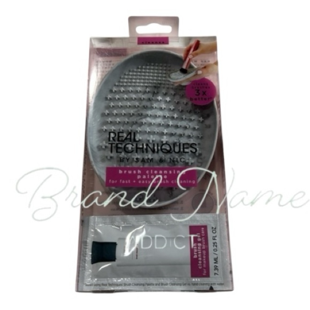 PRICE IS FIRM - Real Techniques Gray Brush Cleansing Palette